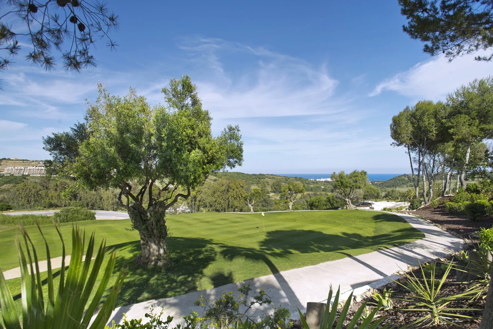 Golfmiljö vid Estepona Golf